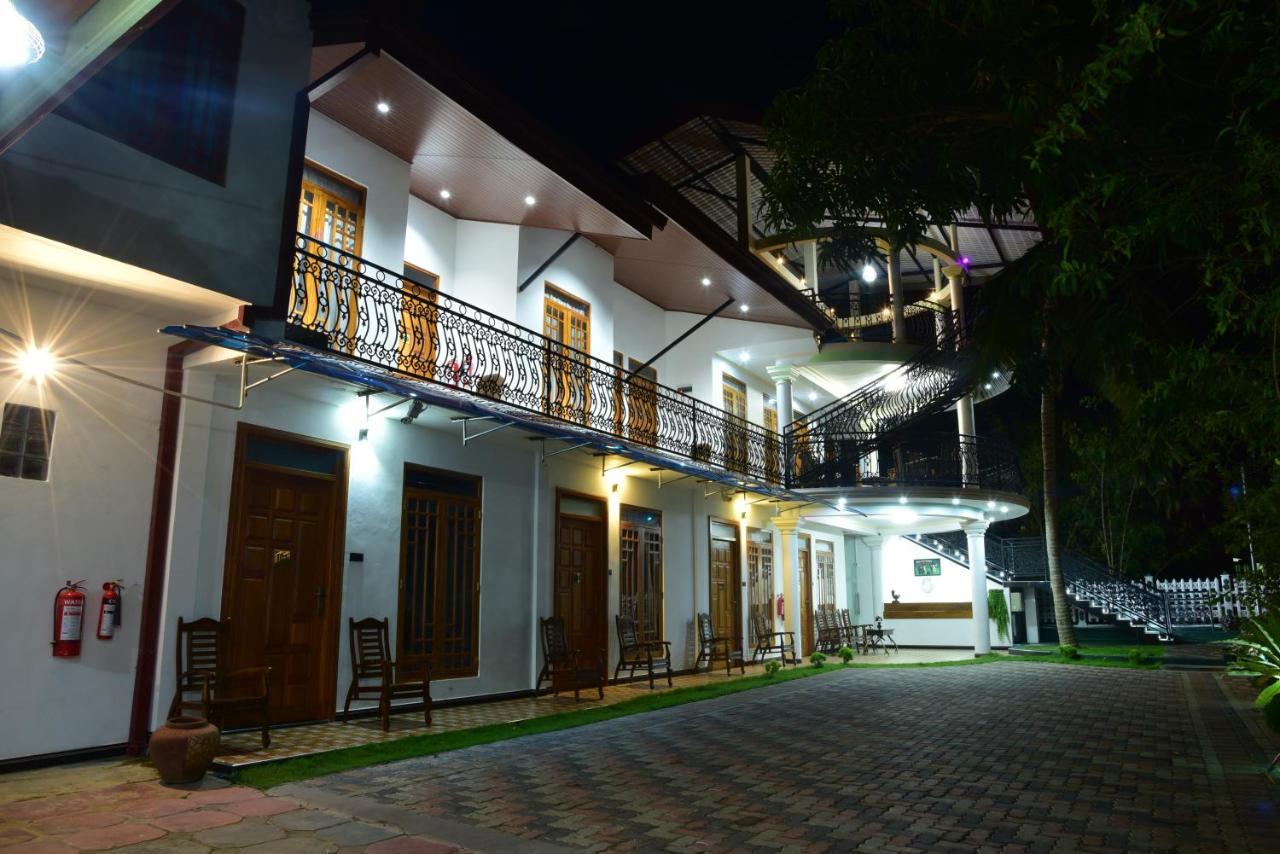 L S Lanka Boutique Hotel Dambulla Dış mekan fotoğraf